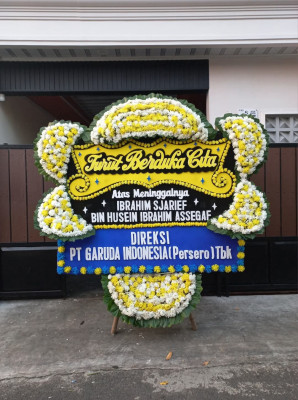 Papan Bunga Duka di Rembang